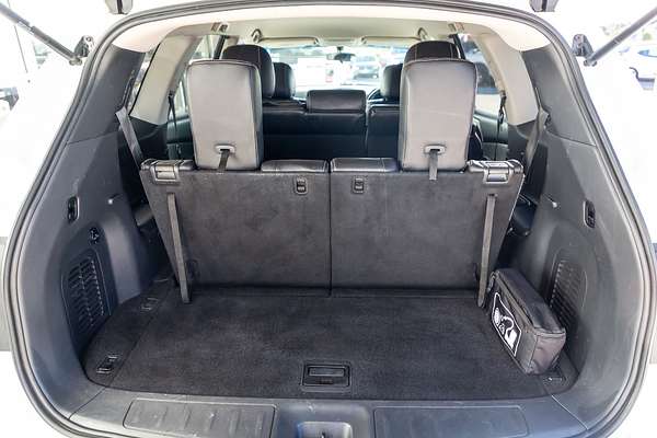 2015 Nissan Pathfinder ST R52