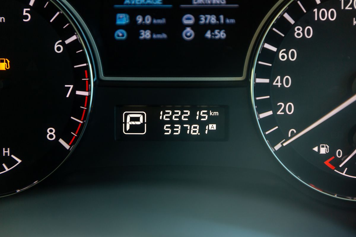 2015 Nissan Pathfinder ST R52