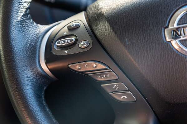 2015 Nissan Pathfinder ST R52