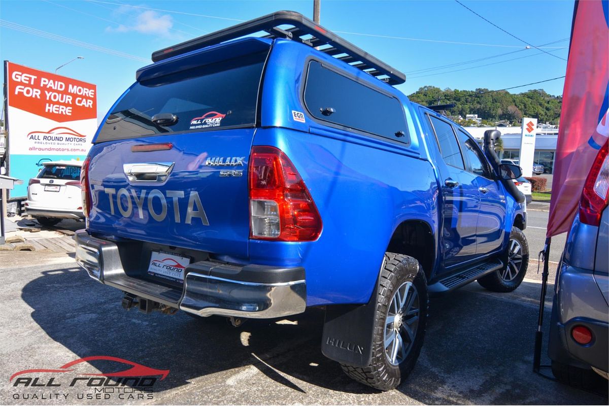 2015 Toyota HILUX SR5 (4x4) GUN126R 4X4
