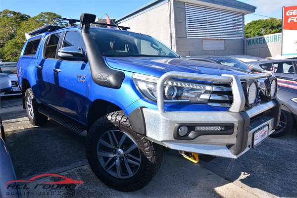 2015 Toyota HILUX SR5 (4x4) GUN126R 4X4