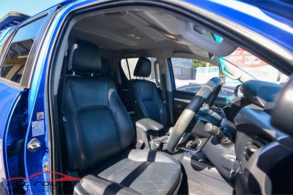 2015 Toyota HILUX SR5 (4x4) GUN126R 4X4