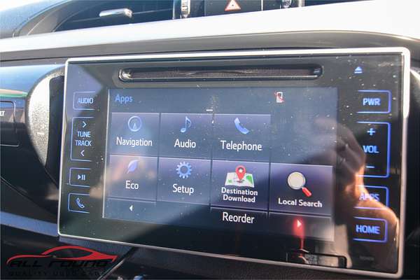 2015 Toyota HILUX SR5 (4x4) GUN126R 4X4
