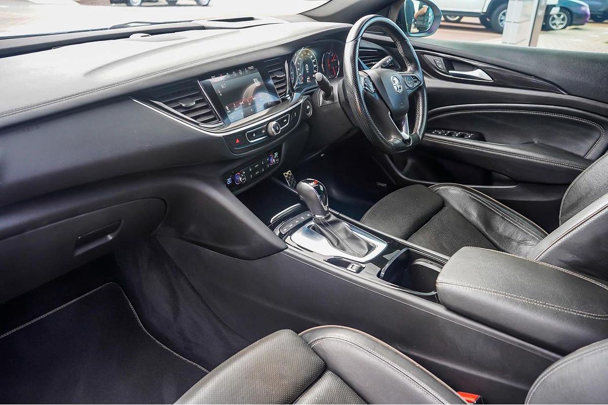 2018 Holden Commodore VXR ZB