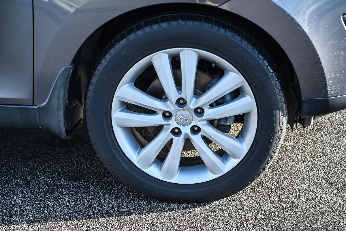 2011 Hyundai ix35 Highlander LM