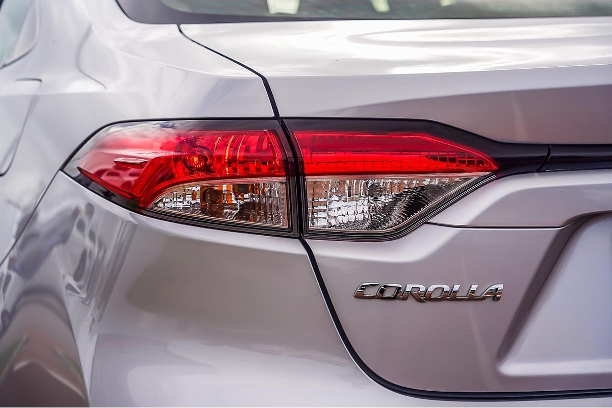 2020 Toyota Corolla Ascent Sport MZEA12R