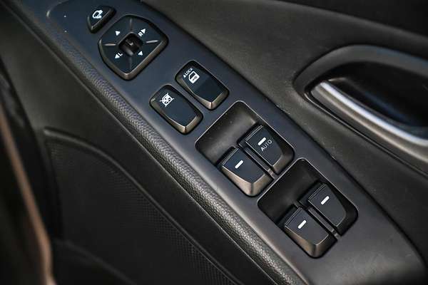 2011 Hyundai ix35 Highlander LM