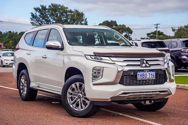 2020 Mitsubishi Pajero Sport GLX QF