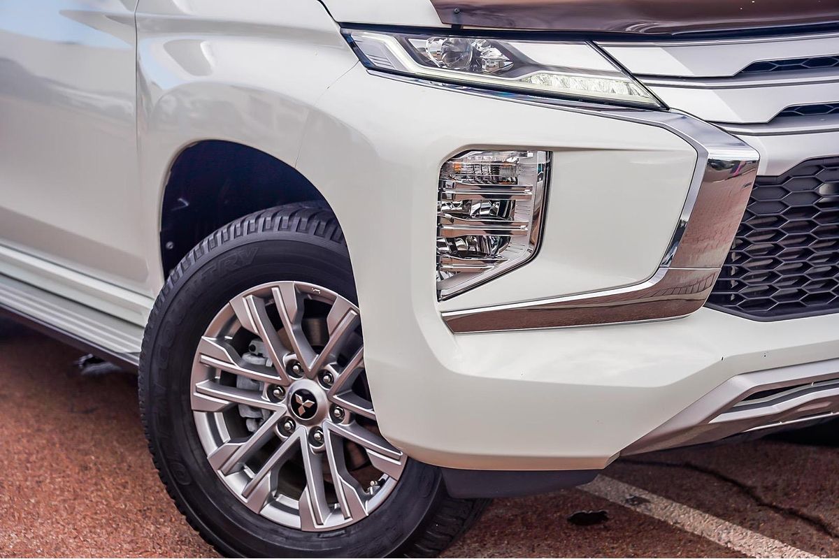 2020 Mitsubishi Pajero Sport GLX QF