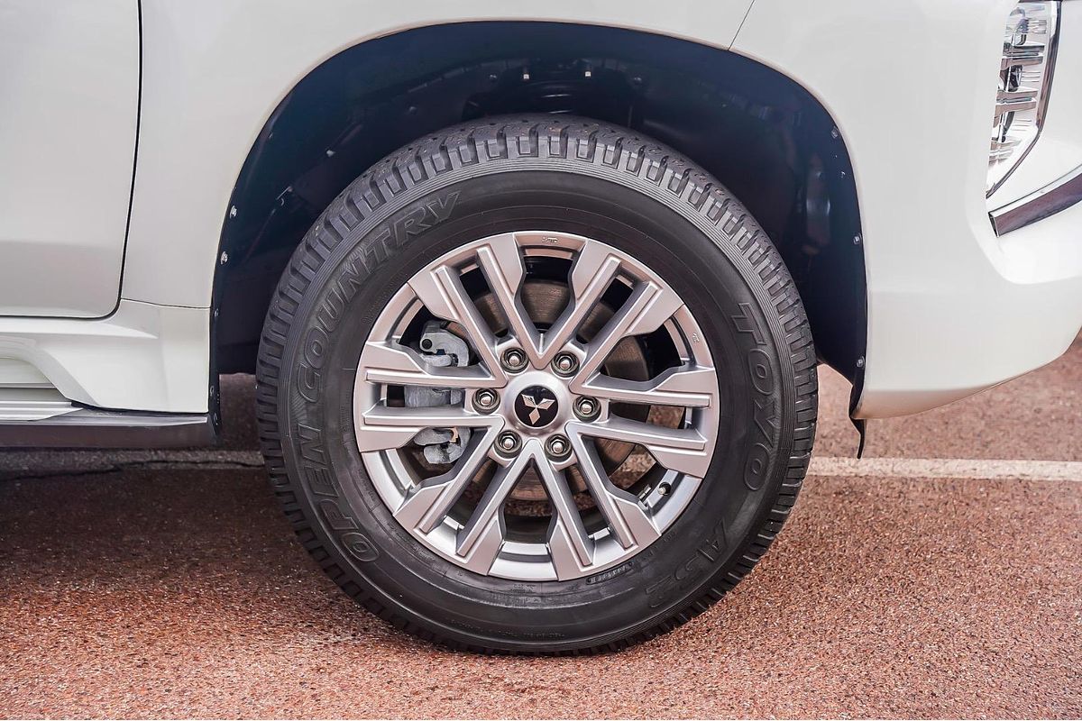 2020 Mitsubishi Pajero Sport GLX QF