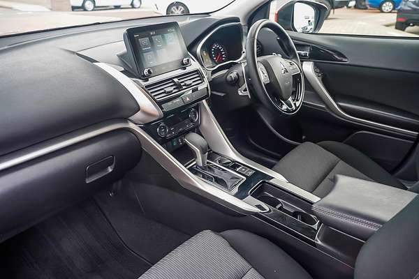 2022 Mitsubishi Eclipse Cross LS YB