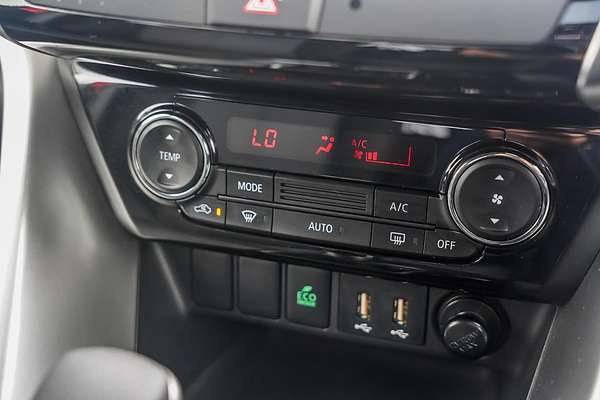 2022 Mitsubishi Eclipse Cross LS YB
