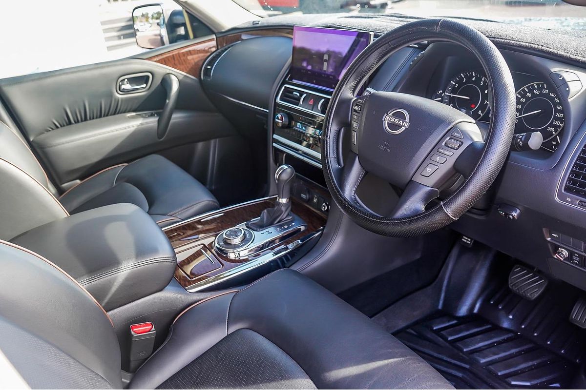 2023 Nissan Patrol Ti-L Y62