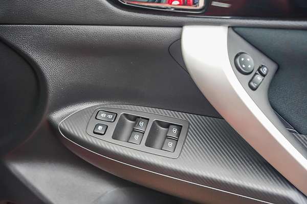 2022 Mitsubishi Eclipse Cross LS YB