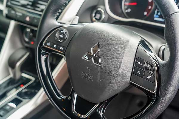 2022 Mitsubishi Eclipse Cross LS YB