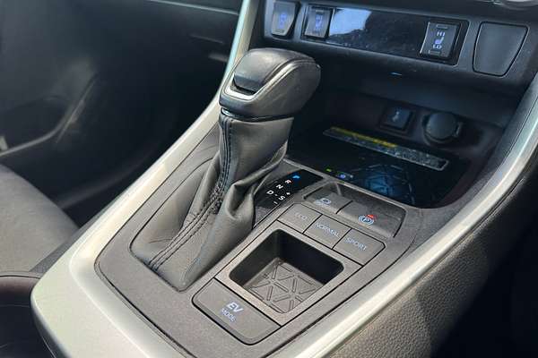 2021 Toyota RAV4 Cruiser AXAH52R