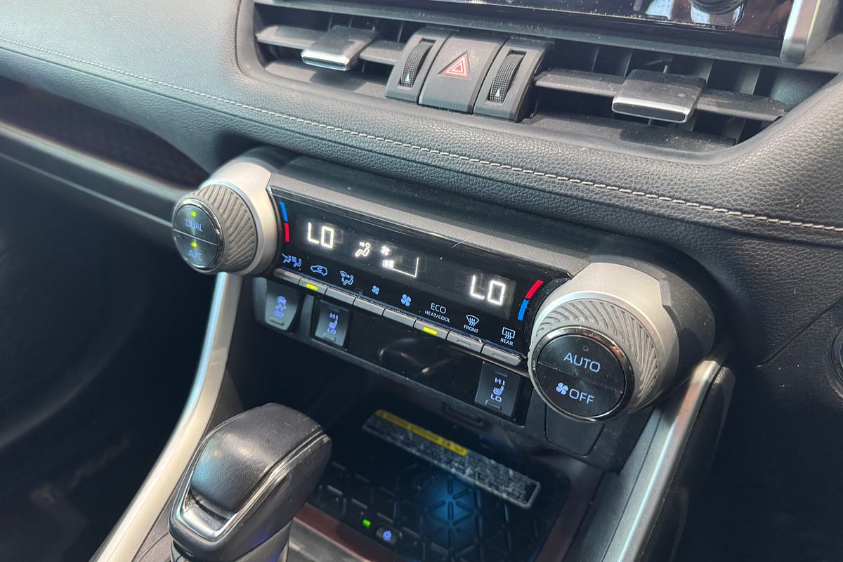 2021 Toyota RAV4 Cruiser AXAH52R