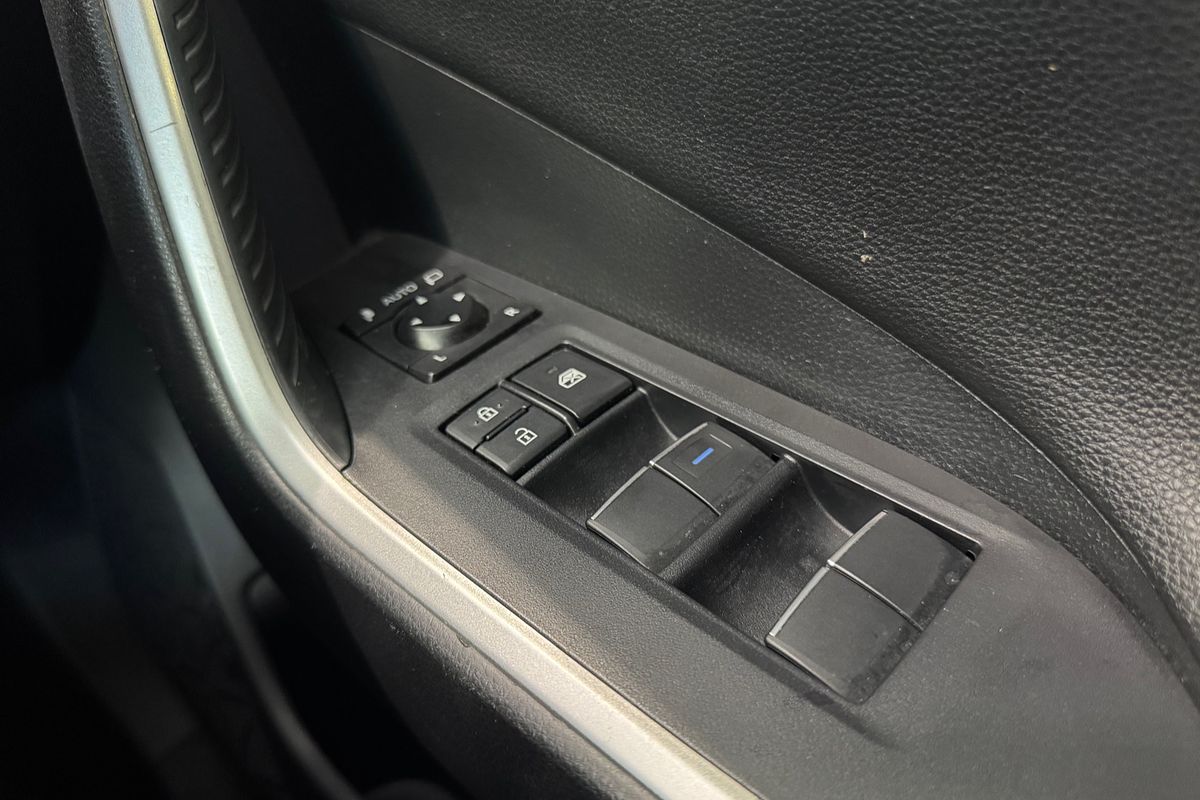 2021 Toyota RAV4 Cruiser AXAH52R