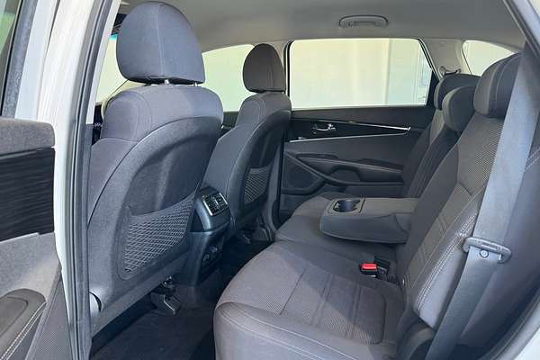 2019 Kia Sorento Si UM