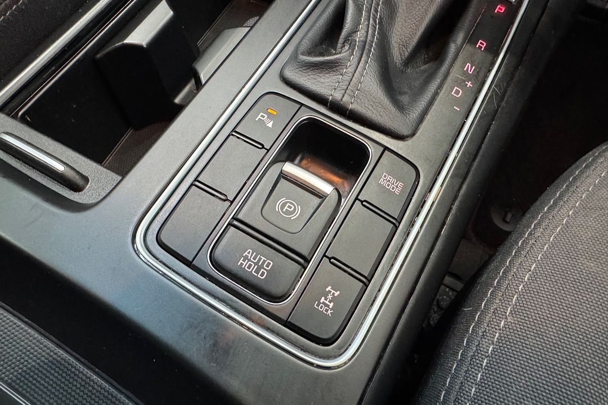 2019 Kia Sorento Si UM