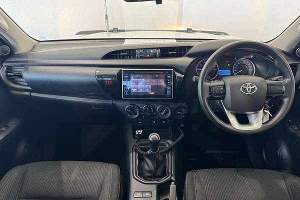 2016 Toyota Hilux SR GUN126R 4X4