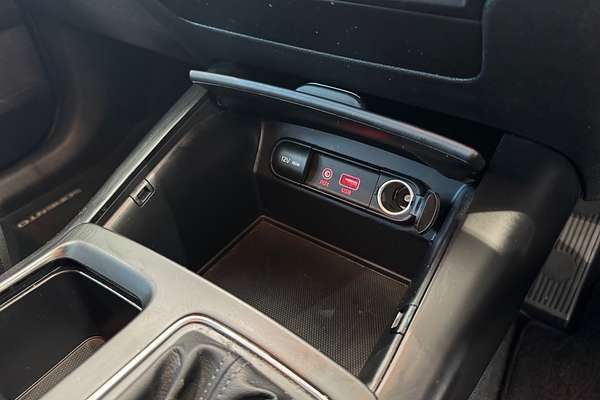 2019 Kia Sorento Si UM
