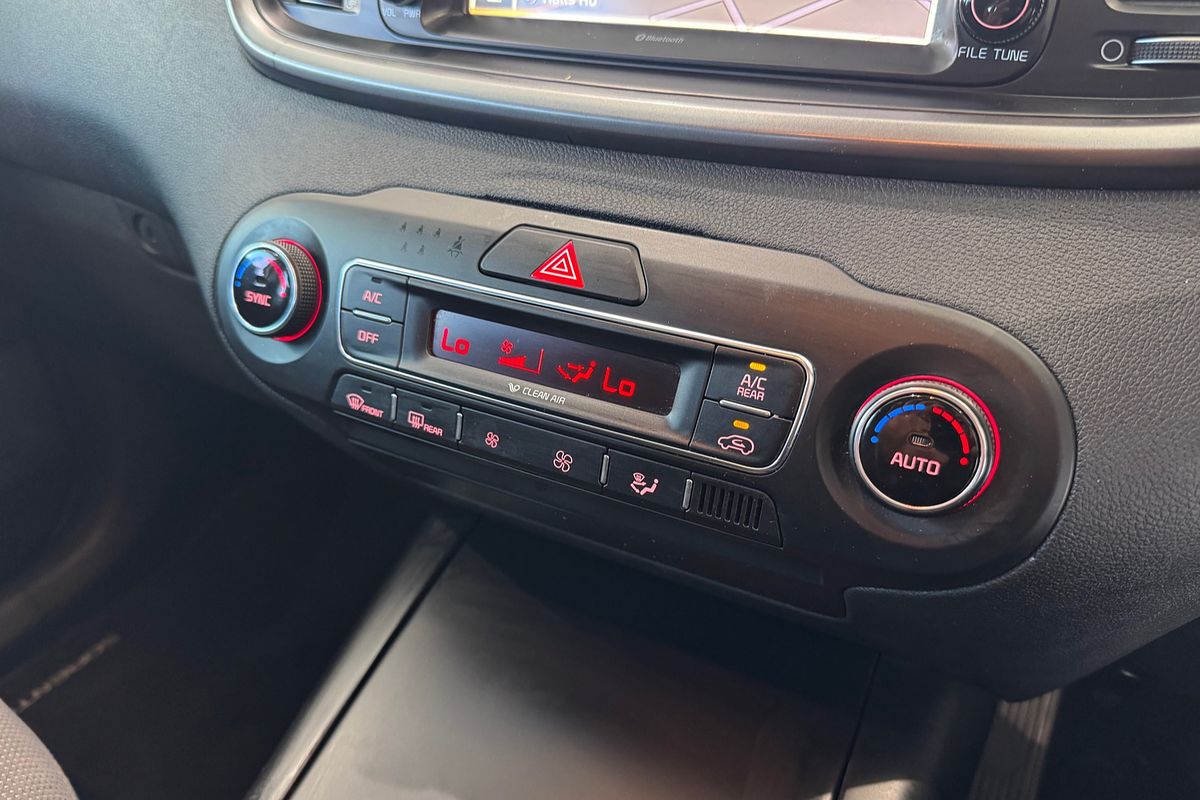 2019 Kia Sorento Si UM