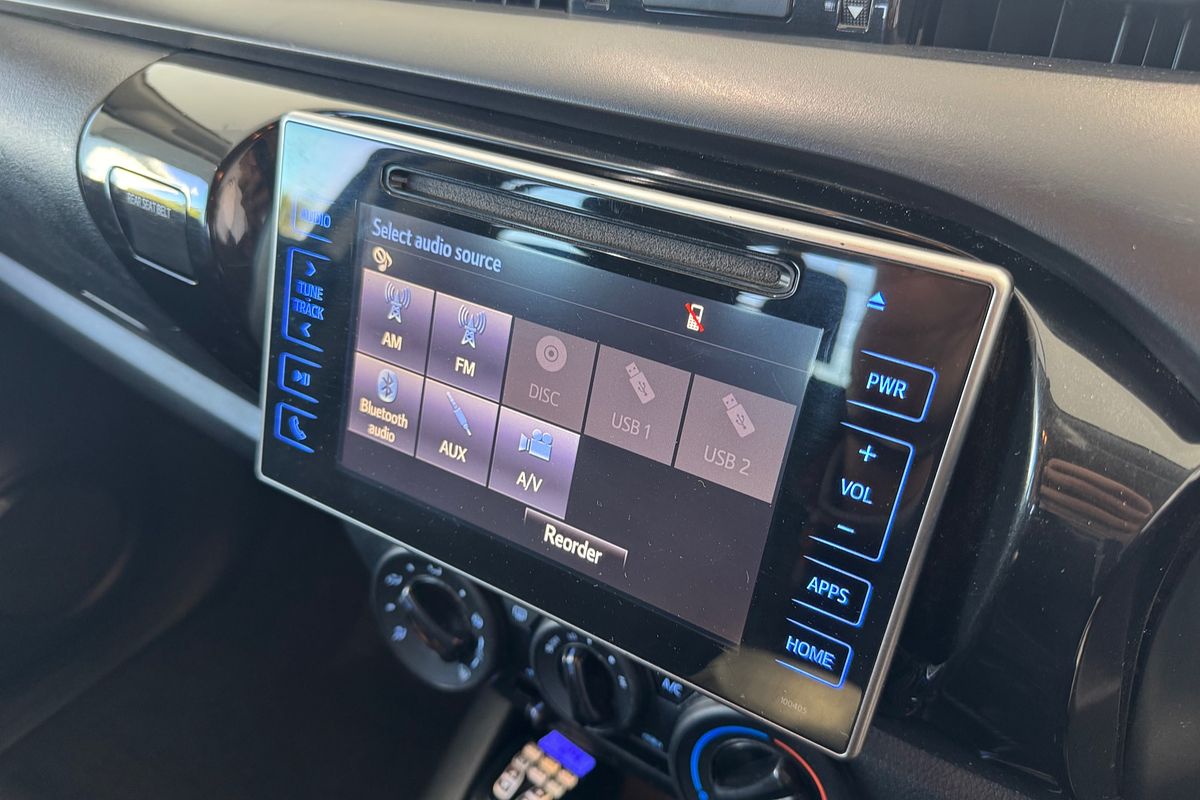 2016 Toyota Hilux SR GUN126R 4X4