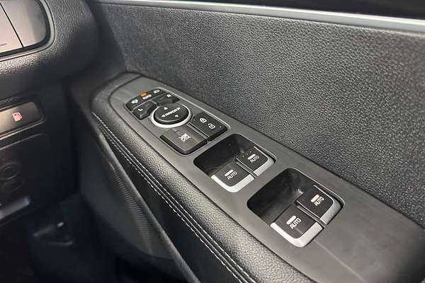 2019 Kia Sorento Si UM