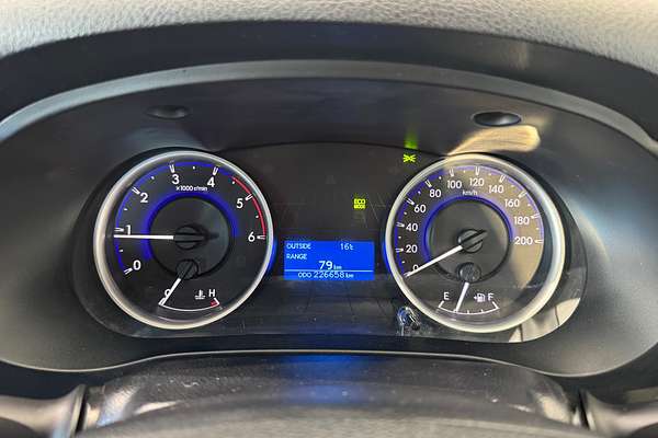 2016 Toyota Hilux SR GUN126R 4X4