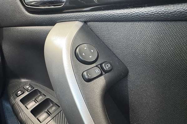 2019 Mitsubishi Eclipse Cross LS YA