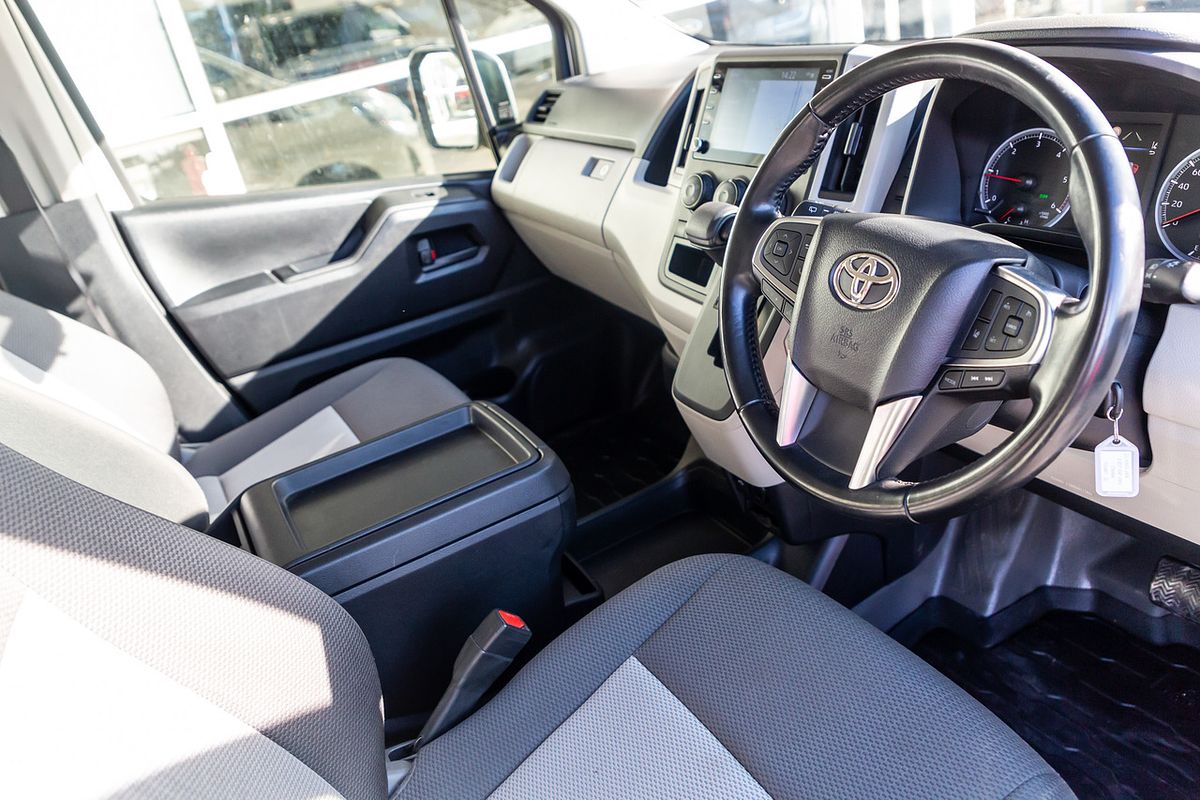 2021 Toyota Hiace GDH300R LWB