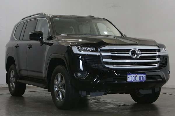 2024 Toyota Landcruiser VX FJA300R