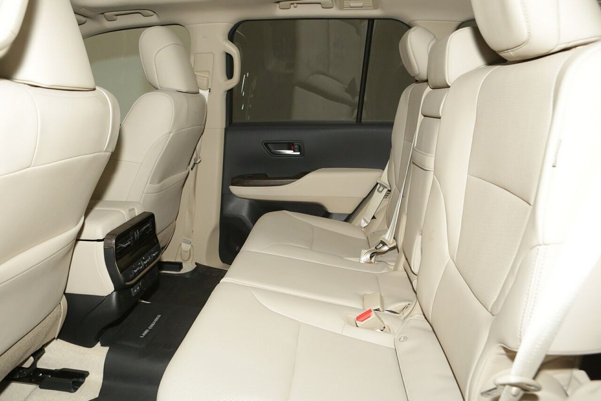 2024 Toyota Landcruiser VX FJA300R