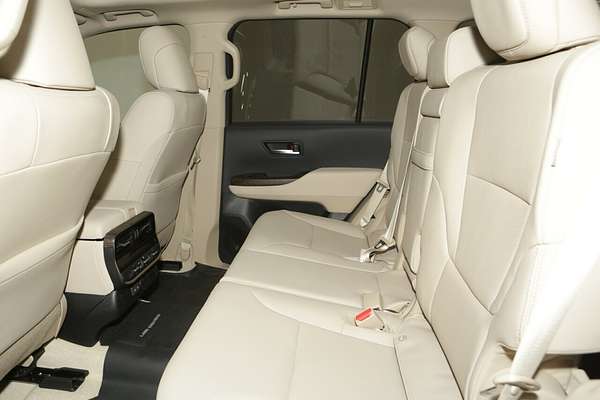 2024 Toyota Landcruiser VX FJA300R