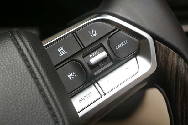 2024 Toyota Landcruiser VX FJA300R