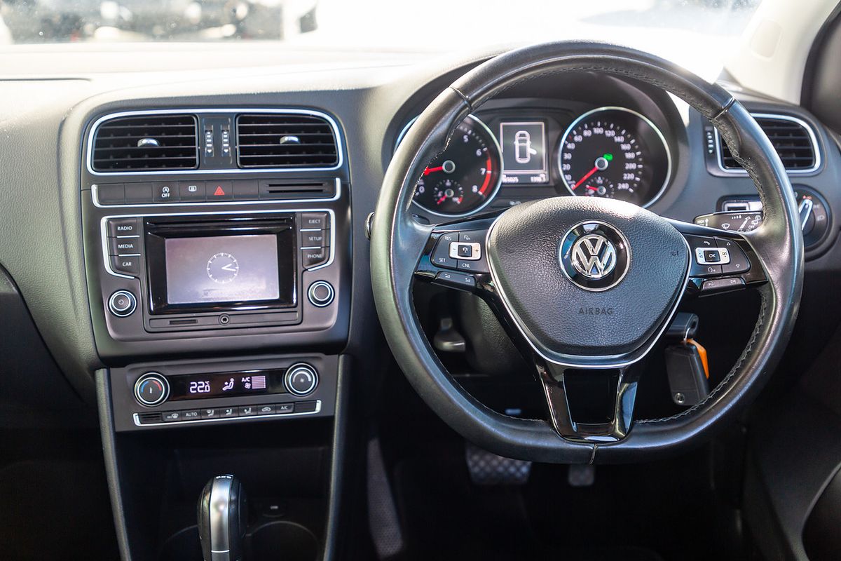 2015 Volkswagen Polo 81TSI Comfortline 6R