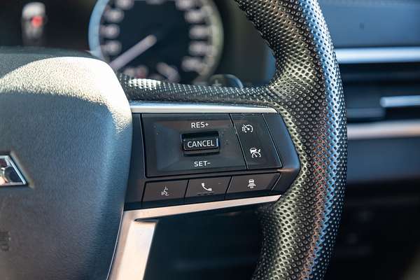 2022 Mitsubishi Outlander LS ZM