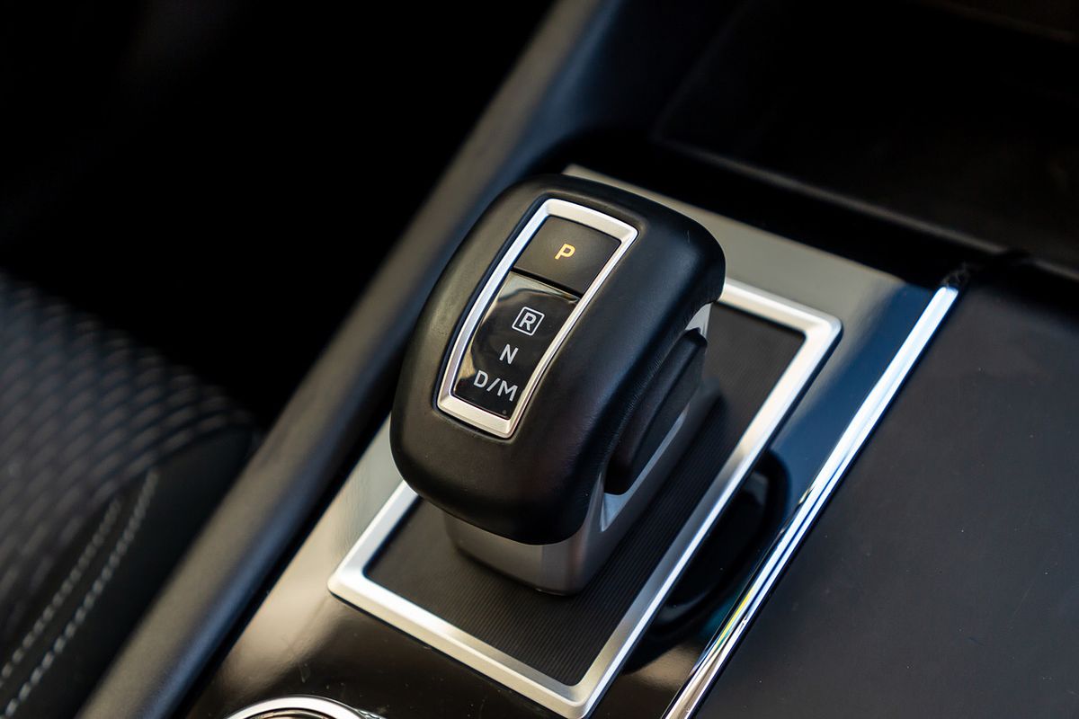 2022 Mitsubishi Outlander LS ZM