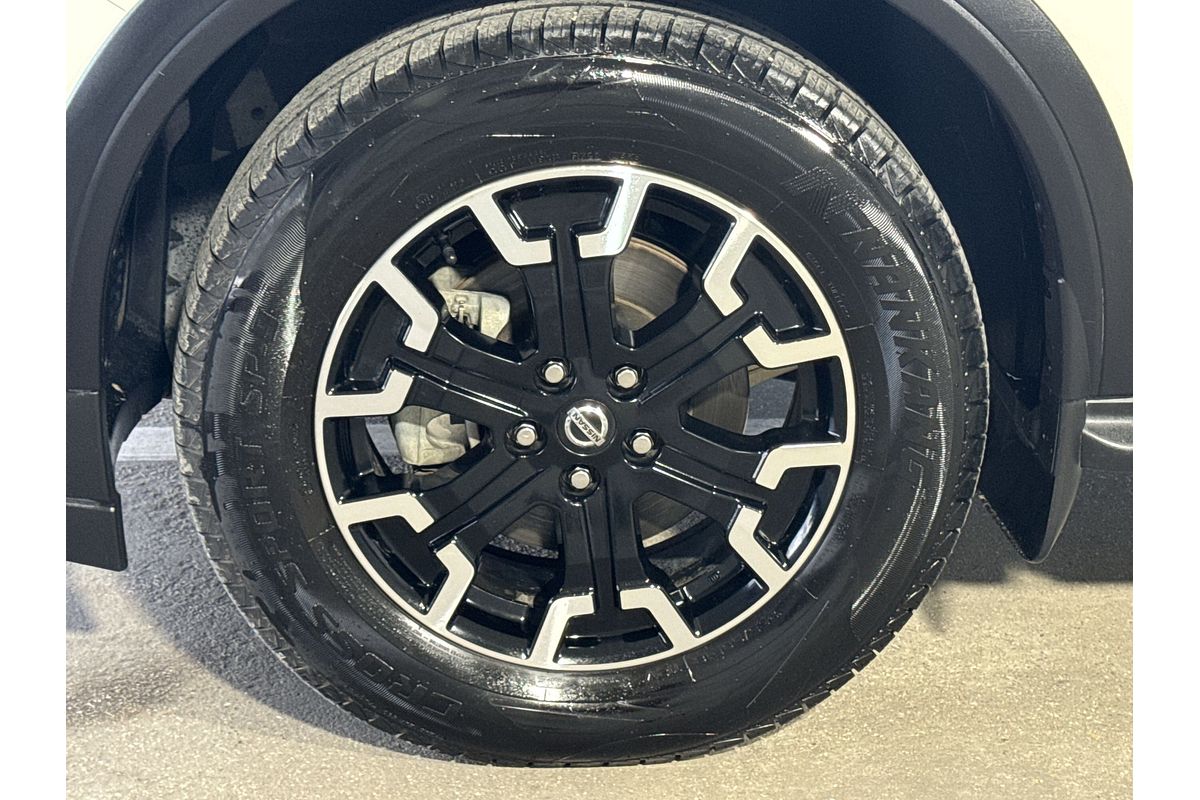 2019 Nissan Pathfinder ST-L N-TREK R52 Series III