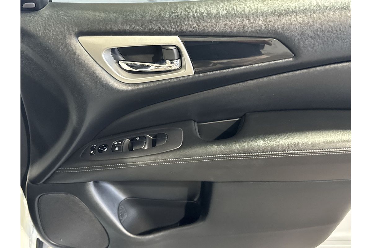2019 Nissan Pathfinder ST-L N-TREK R52 Series III