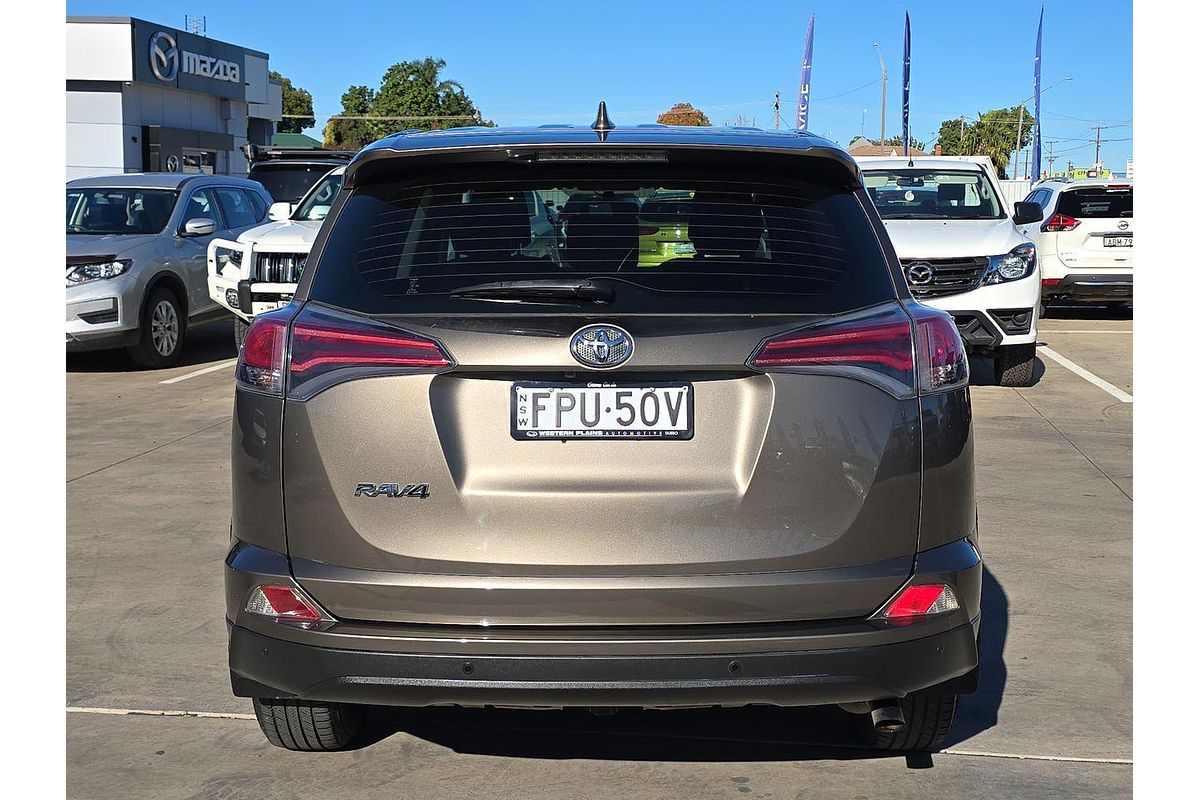 2017 Toyota RAV4 GX ZSA42R