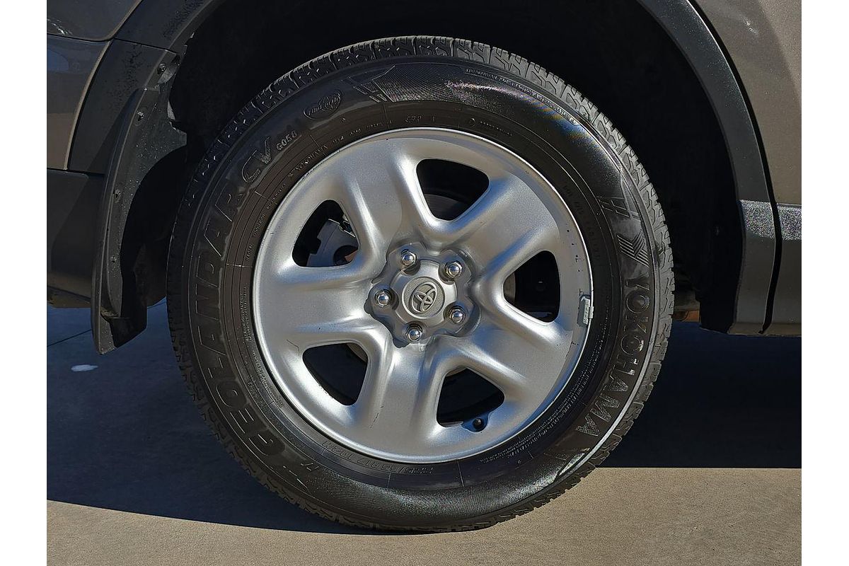 2017 Toyota RAV4 GX ZSA42R