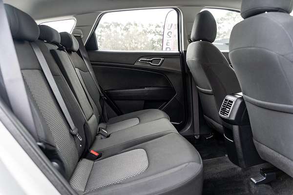 2023 Kia Sportage S NQ5