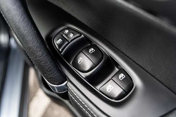 2017 Nissan QASHQAI ST-L J11 Series 2