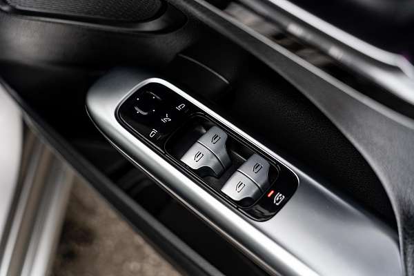 2022 Mercedes-Benz C-Class C200 W206