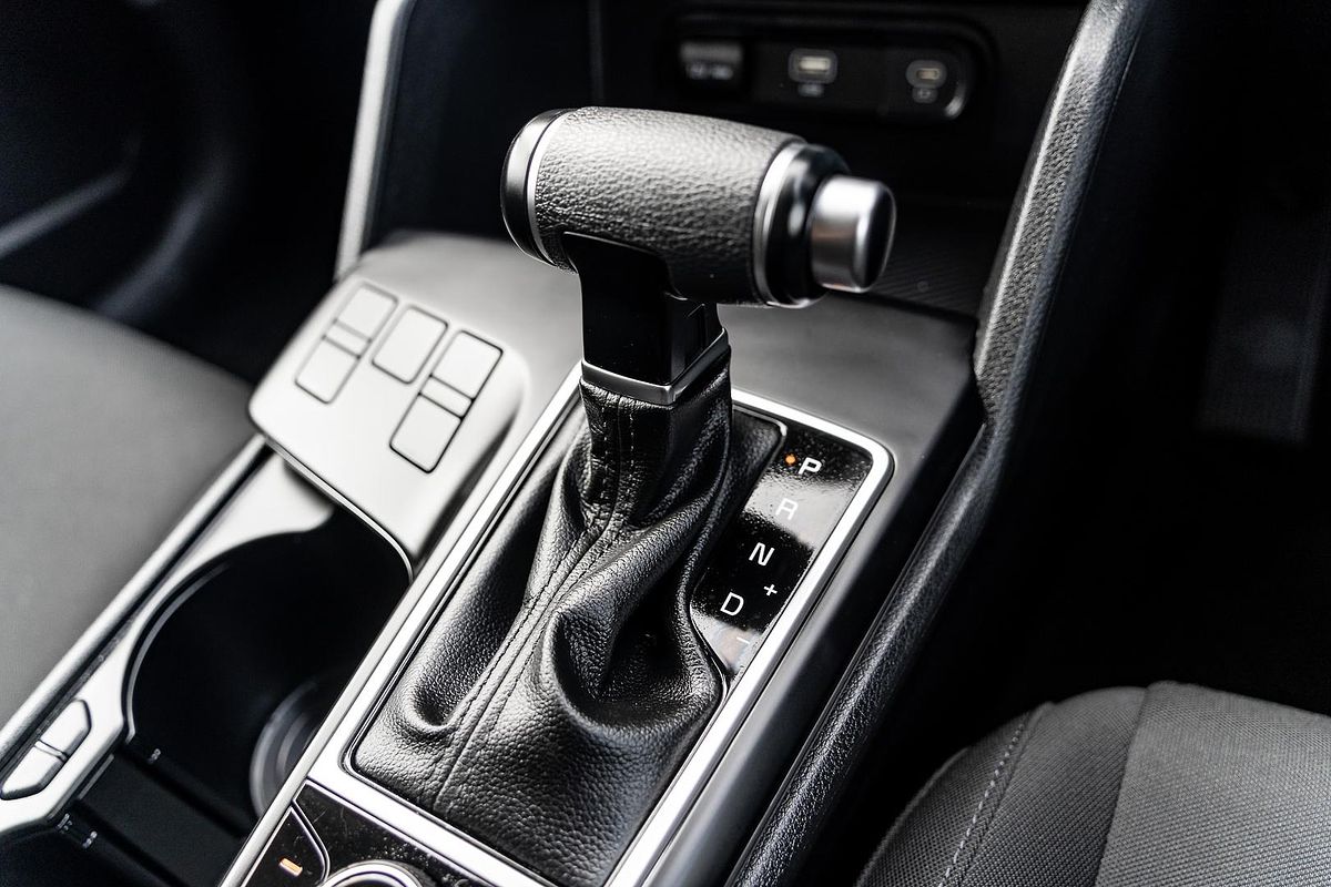 2023 Kia Sportage S NQ5