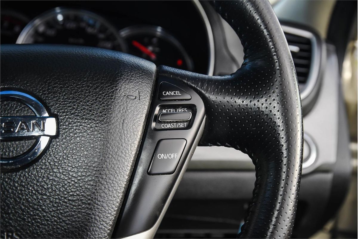 2011 Nissan Maxima 250 ST-L J32