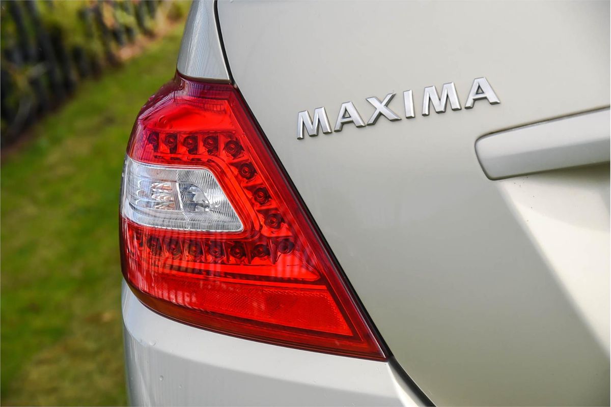 2011 Nissan Maxima 250 ST-L J32
