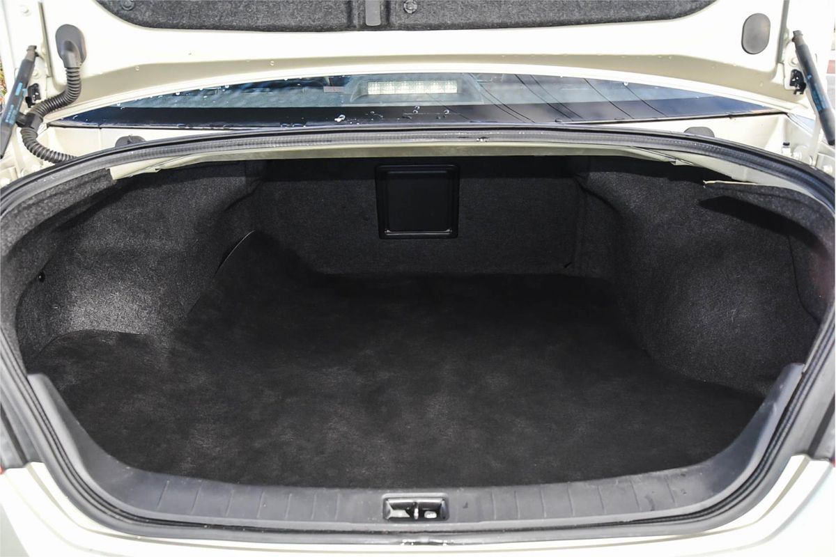 2011 Nissan Maxima 250 ST-L J32
